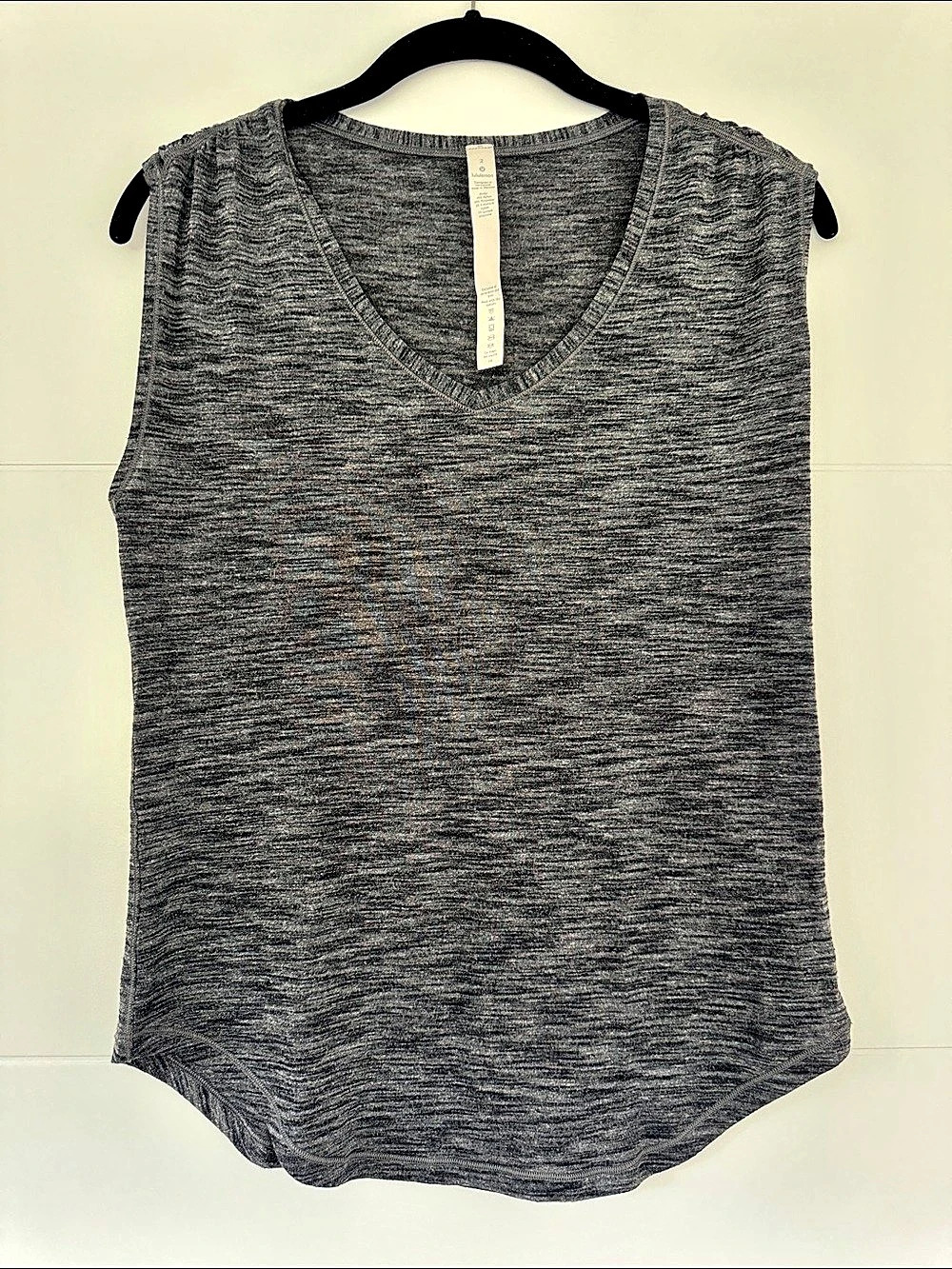 lululemon Essential Tank Gray Athletic Tank Top Size 2